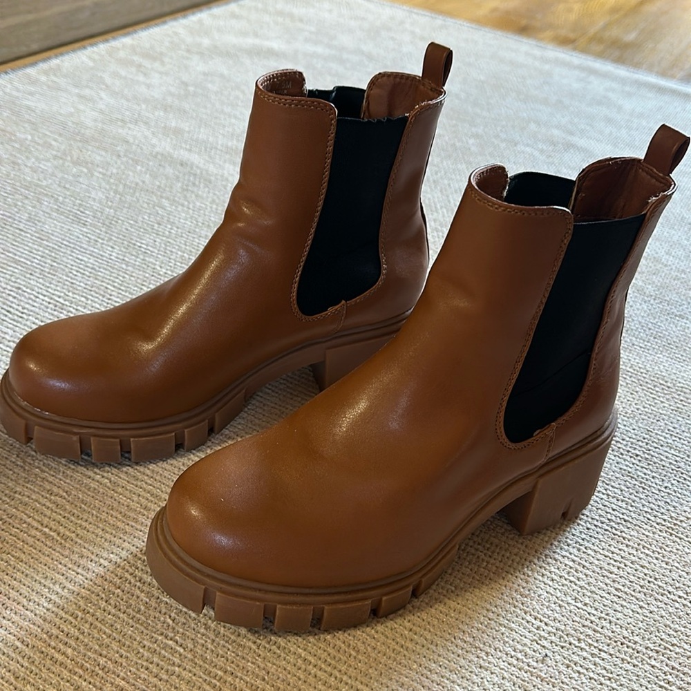 Women’s Madden Girl tan slip on boot 7.5